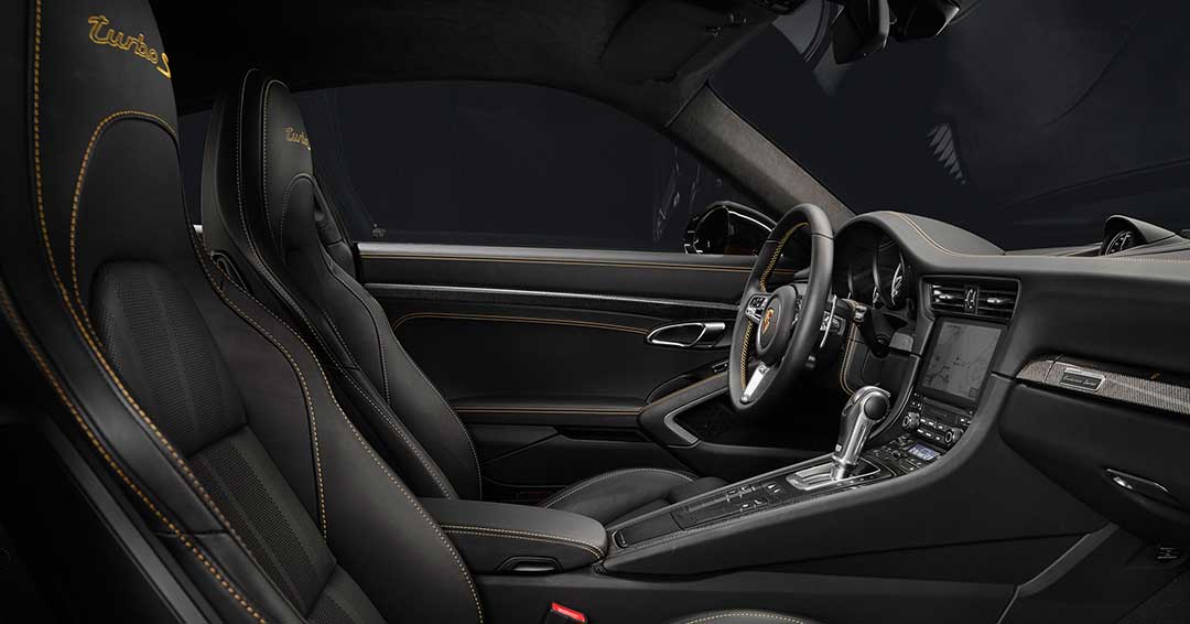 Porsche 911 Turbo S Interior